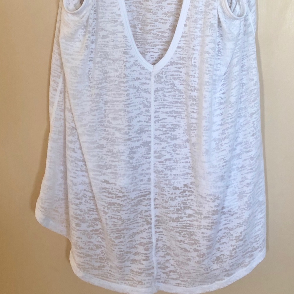 Lululemon Tank Top - Picture 3 of 4